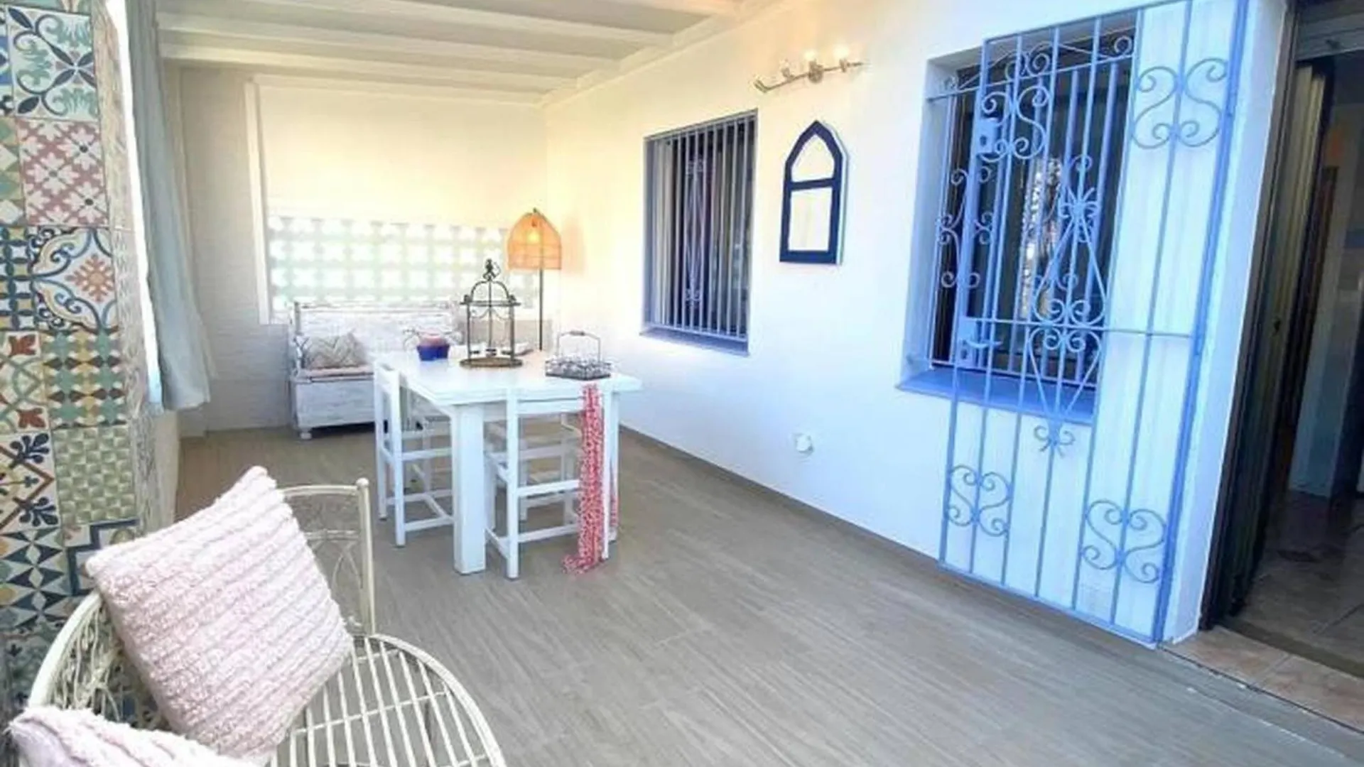 Bages Villa Roses